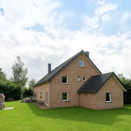 Casa de Férias In Waimes-robertville With Sauna *